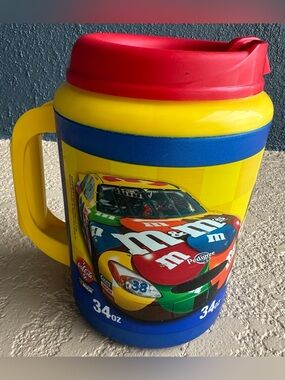 Aladdin Coke Cola Mobil 1 NASCAR M & M’s 2003 34 oz. Monster Mug w/Lid in VGC
